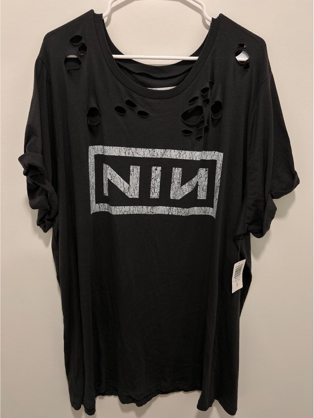 Torrid Vintage Black Nine Inch Nails Band Tee Size 4X - Picture 4 of 9